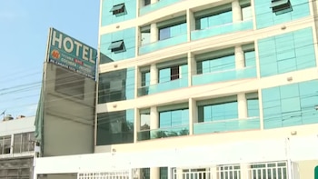 Joven muere en hotel de La Victoria, detienen a sospechoso tras cita acordada por redes