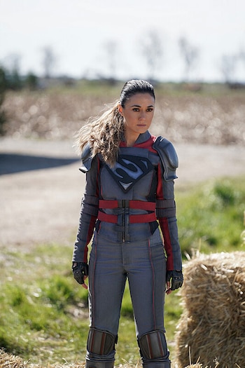 Emmanuelle Chriqui en Superman y Lois