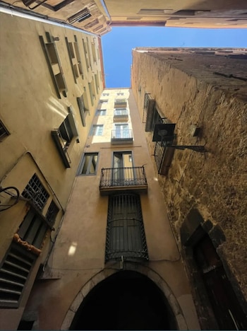 Plaza dels Raïms, en Girona