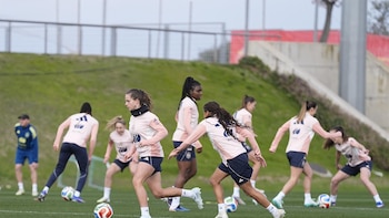 La selección femenina de fútbol