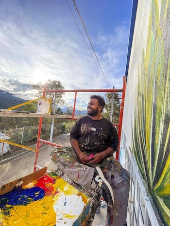 Tiago Castillo es el autor