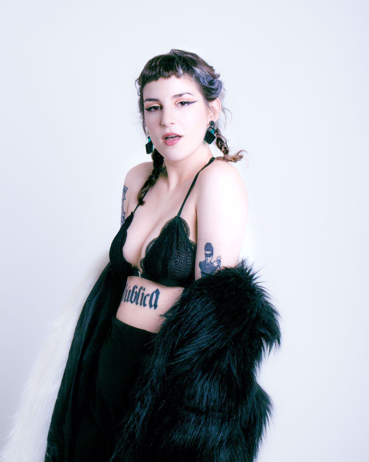 Zzofih bajo la lente de la fotógrafa Juliana Grass (@juligrasss)