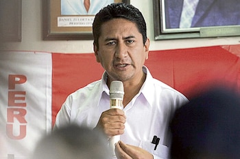 Vladimir Cerrón, líder del partido