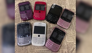 Las unidades nuevas selladas del BlackBerry Curve 8520, conocidas como New Old Stock, pueden costar entre 100 y 200 dólares en el mercado de segunda mano. (eBay)