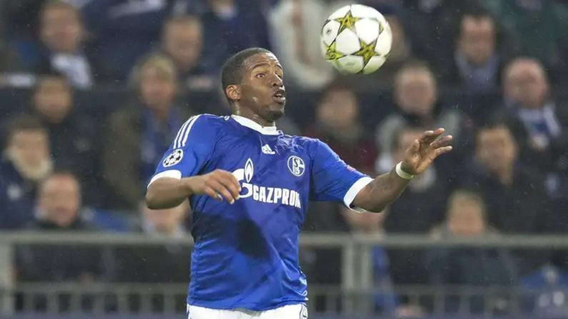 Jefferson Farfán convirtió 39 goles con el Schalke 04 en Bundesliga. - Crédito: Imago Images.