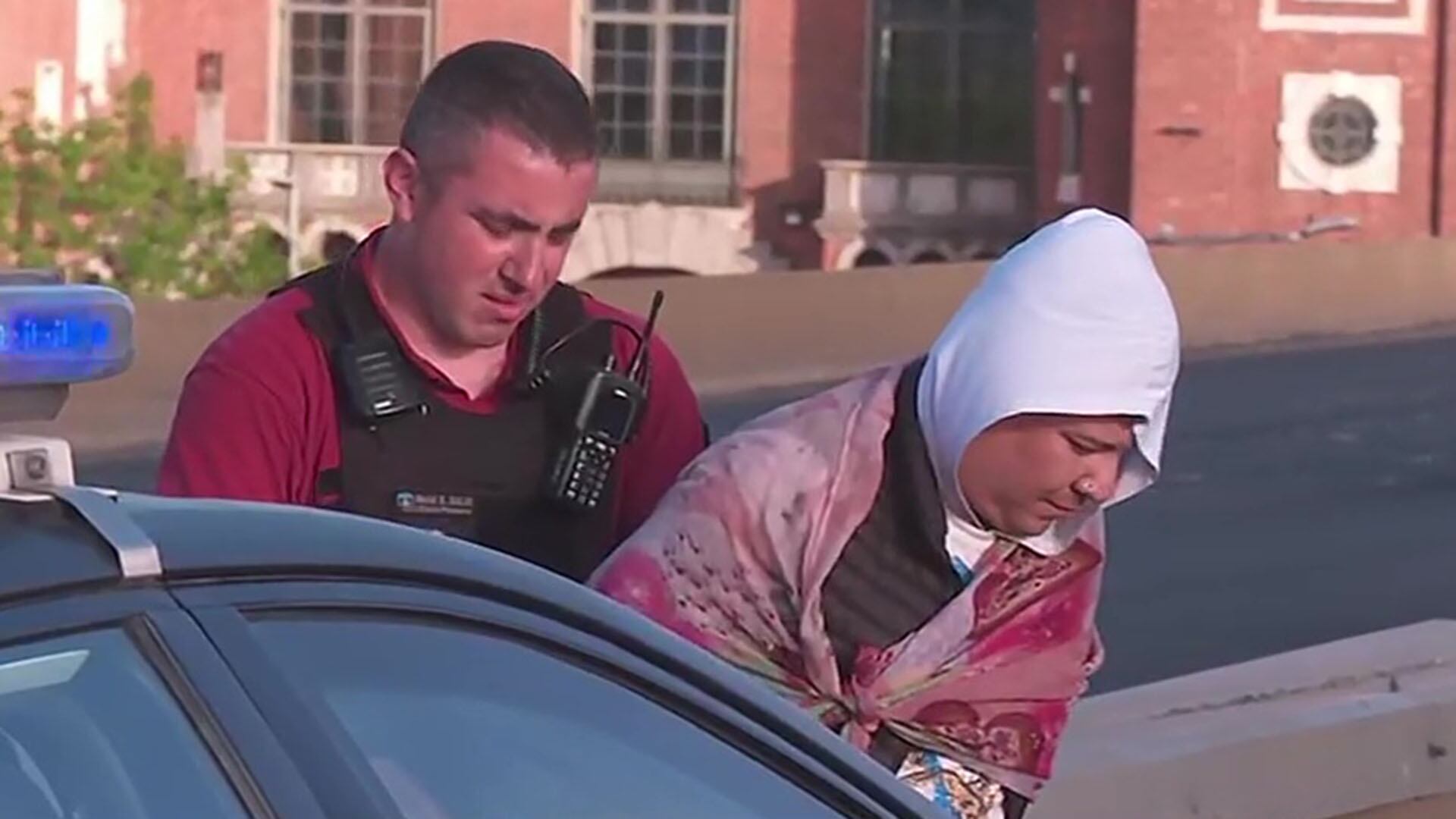 Así se lo llevaron detenido