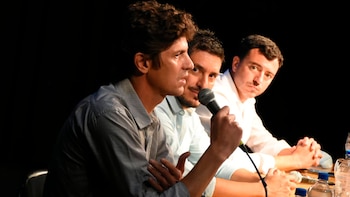 El senador Martín Lousteau junto