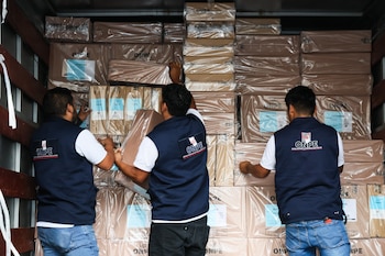 ONPE entrega material electoral a Cancillería para elecciones en el extranjero. (Foto: ONPE)
