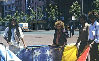 Lynn Segerblom bandera arcoiris