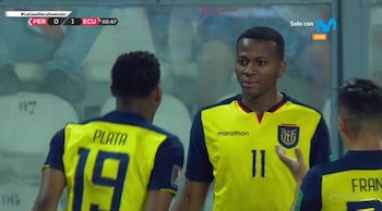 Michael Estrada anotó el 1-0 en Perú vs Ecuador por Eliminatorias.