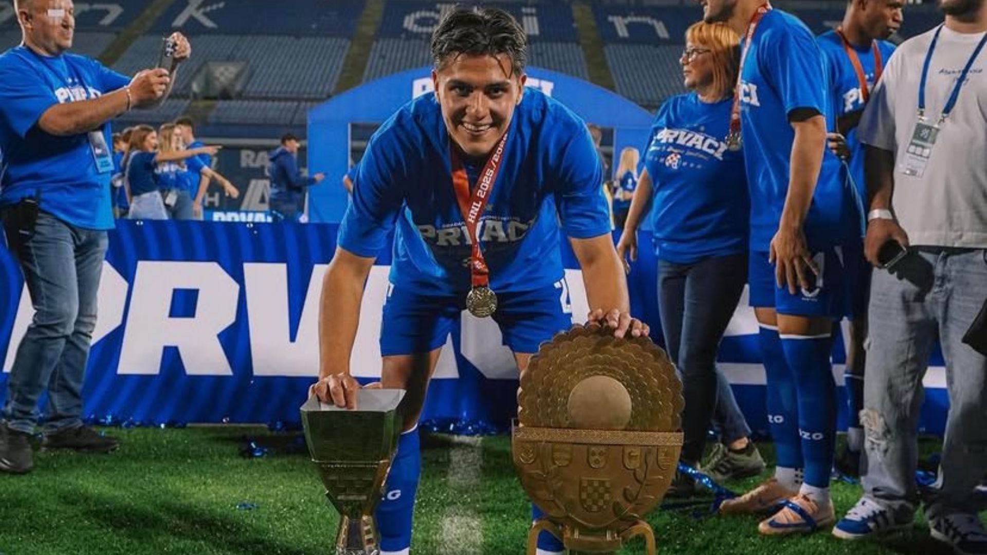 Matteo Pérez celebró un bicampeonato con Dinamo Zagreb en su primera temporada en el club más ganador de Croacia. - Crédito: Difusión