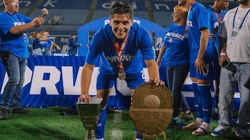 Matteo Pérez celebró un bicampeonato con Dinamo Zagreb en su primera temporada en el club más ganador de Croacia. - Crédito: Difusión