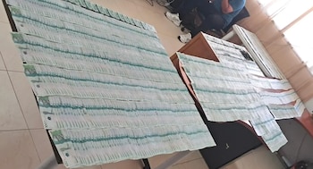 Los agentes hallaron 1.978 billetes