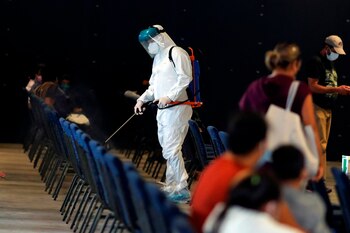 Un trabajador de la salud