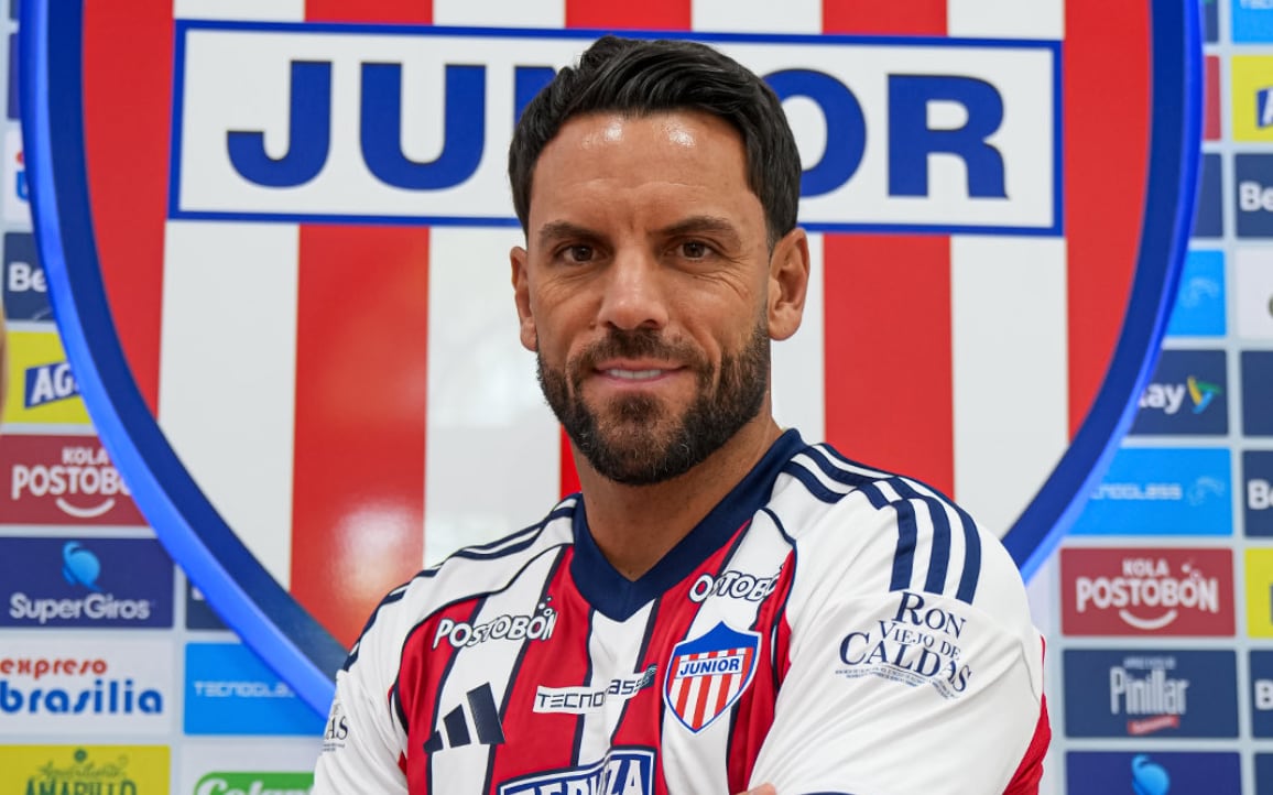 Sebastián Viera fue presentado por el Junior el 1 de septiembre, como reemplazo de Alfredo Arias - crédito Junior FC