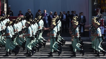 Los reyes presiden mañana un desfile del 12 de octubre con sabor electoral antes de su esperado viaje a Ceuta y Melilla
