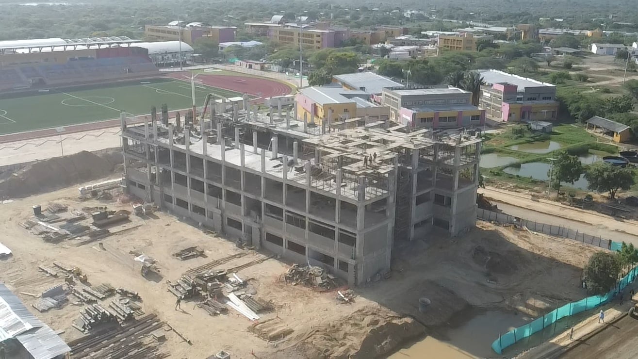 La inversión superior a $700.000 millones financia más de 30 proyectos estratégicos para ampliar la cobertura y la calidad de la educación pública en Colombia - crédito Ministerio de Educación