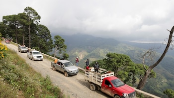 Siguen desaparecidos seis de los