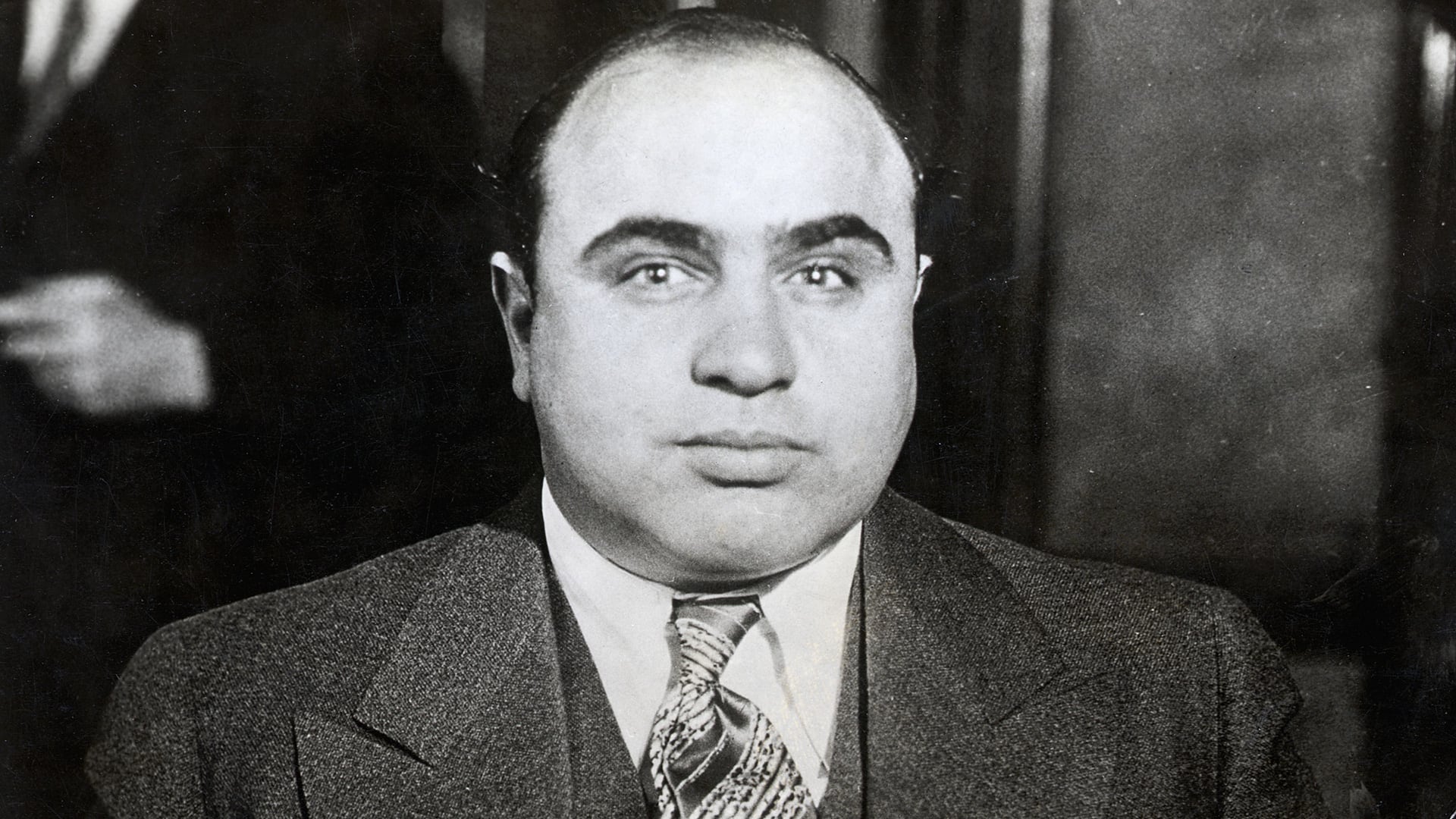 Al Capone construyó una red criminal dedicada al contrabando de alcohol y las apuestas durante la Ley Seca en Chicago (Bettmann Archive)