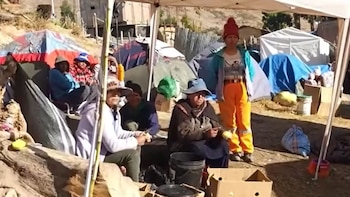 Vecinos de Pumpuña mantienen una olla común para alimentar a 34 familias afectadas por el sismo de magnitud 5.1 en Junín - Créditos: Captura de pantalla de Exitosa.