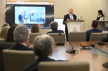 Conferencia "Discursos de Odio. Inteligencia Artificial y Redes Sociales", a cargo del Ministro de la Corte Suprema de Justicia de la Nación, Dr. Ricardo Lorenzetti