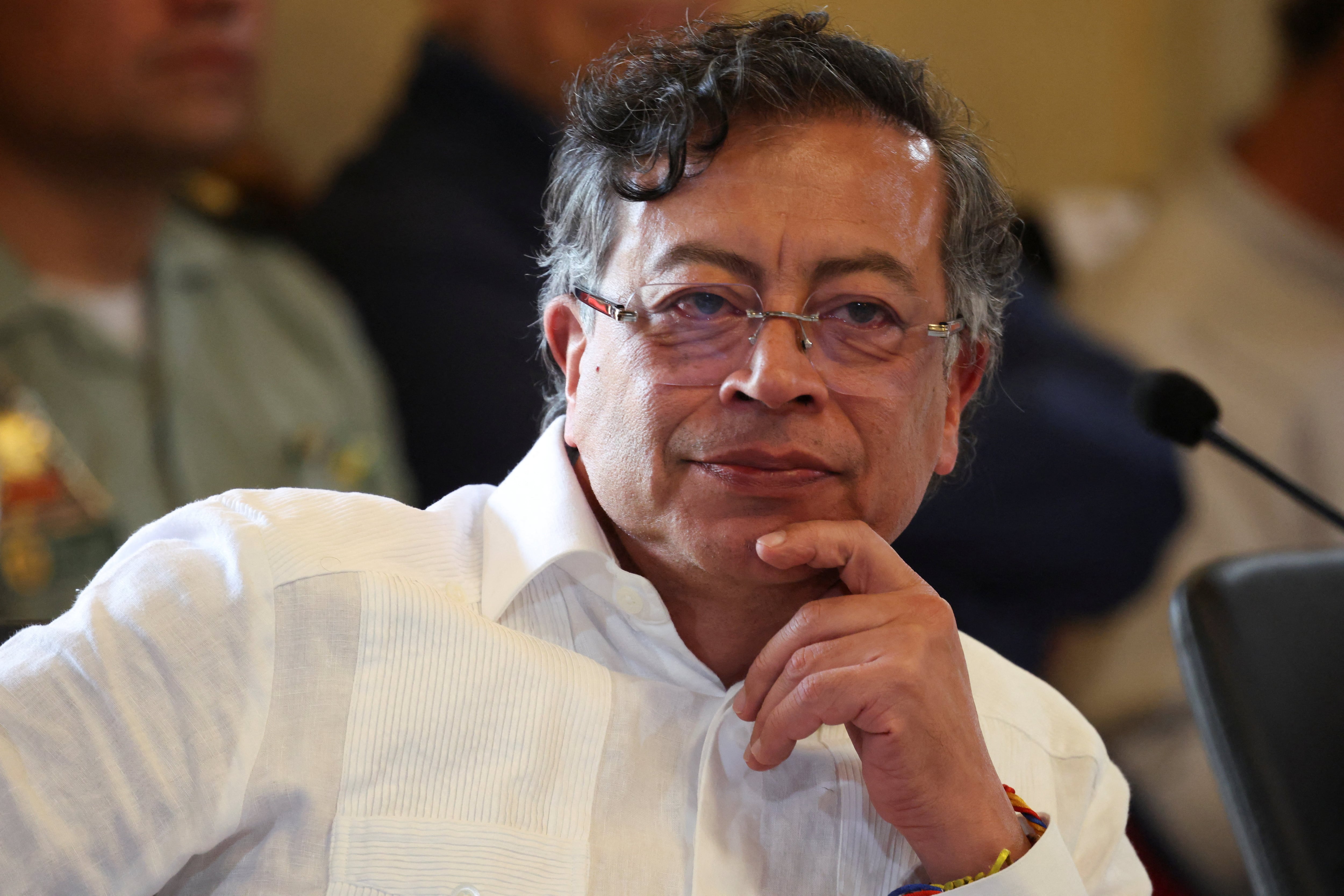 Gustavo Petro aseguró que el fugitivo Carlos Ramón González debe ser  investigado en Colombia y anunció la salida del funcionario que lo ayudó en  Nicaragua: “Hoy mismo se va” - Infobae