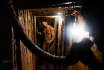 Trabajo subterráneo en una mina
