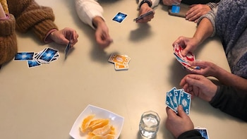 Durante la sobremesa, las personas