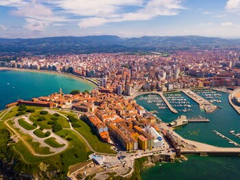 Gijón, en Asturias (Adobe Stock).