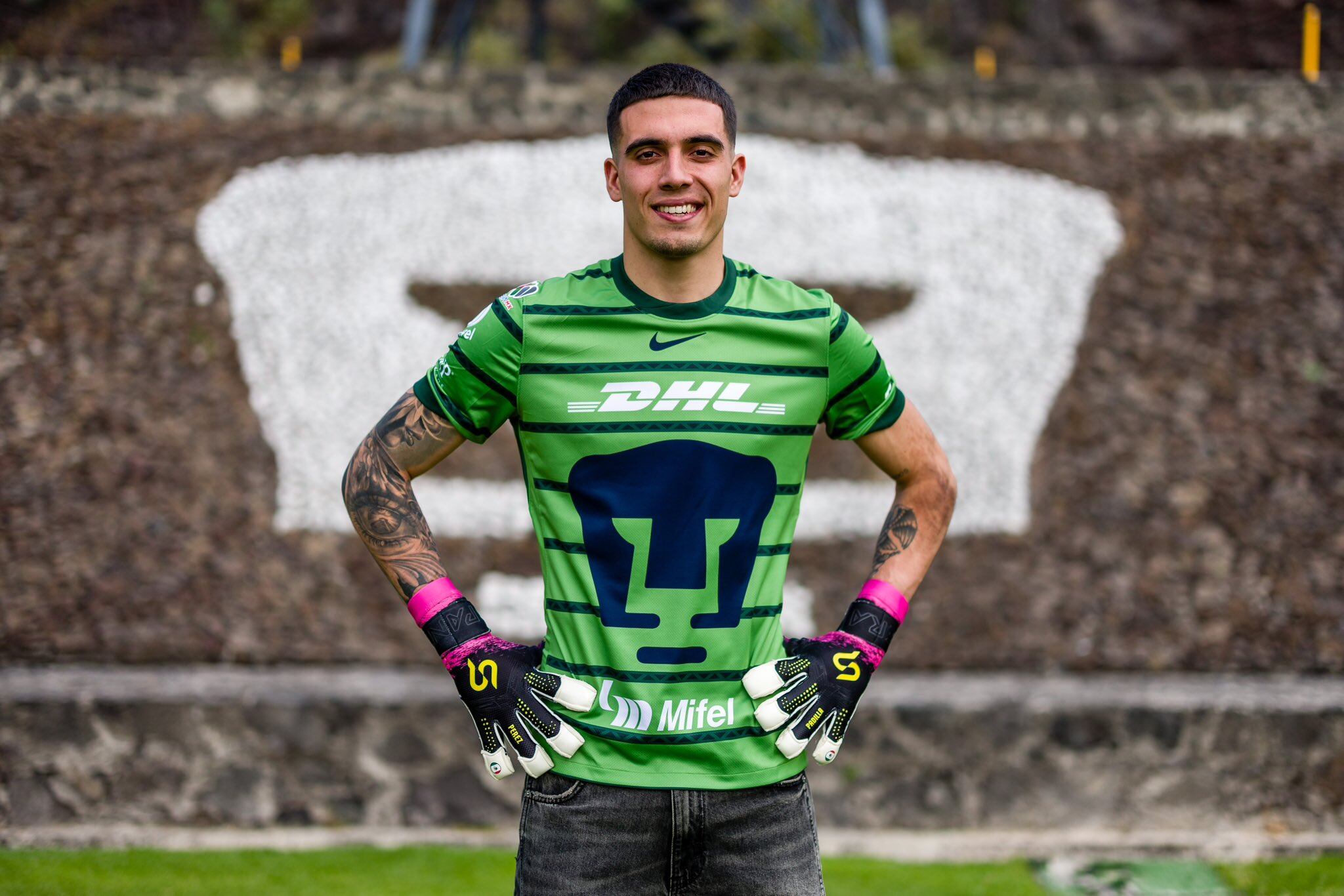 Álex Padilla, portero mexicano, es inscrito por el Athletic Club para la Champions League 2025-26.Foto: X/Pumas