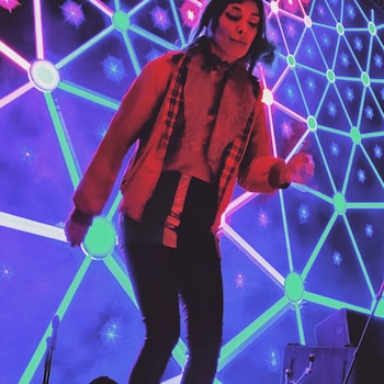 La artista denunció recortes en