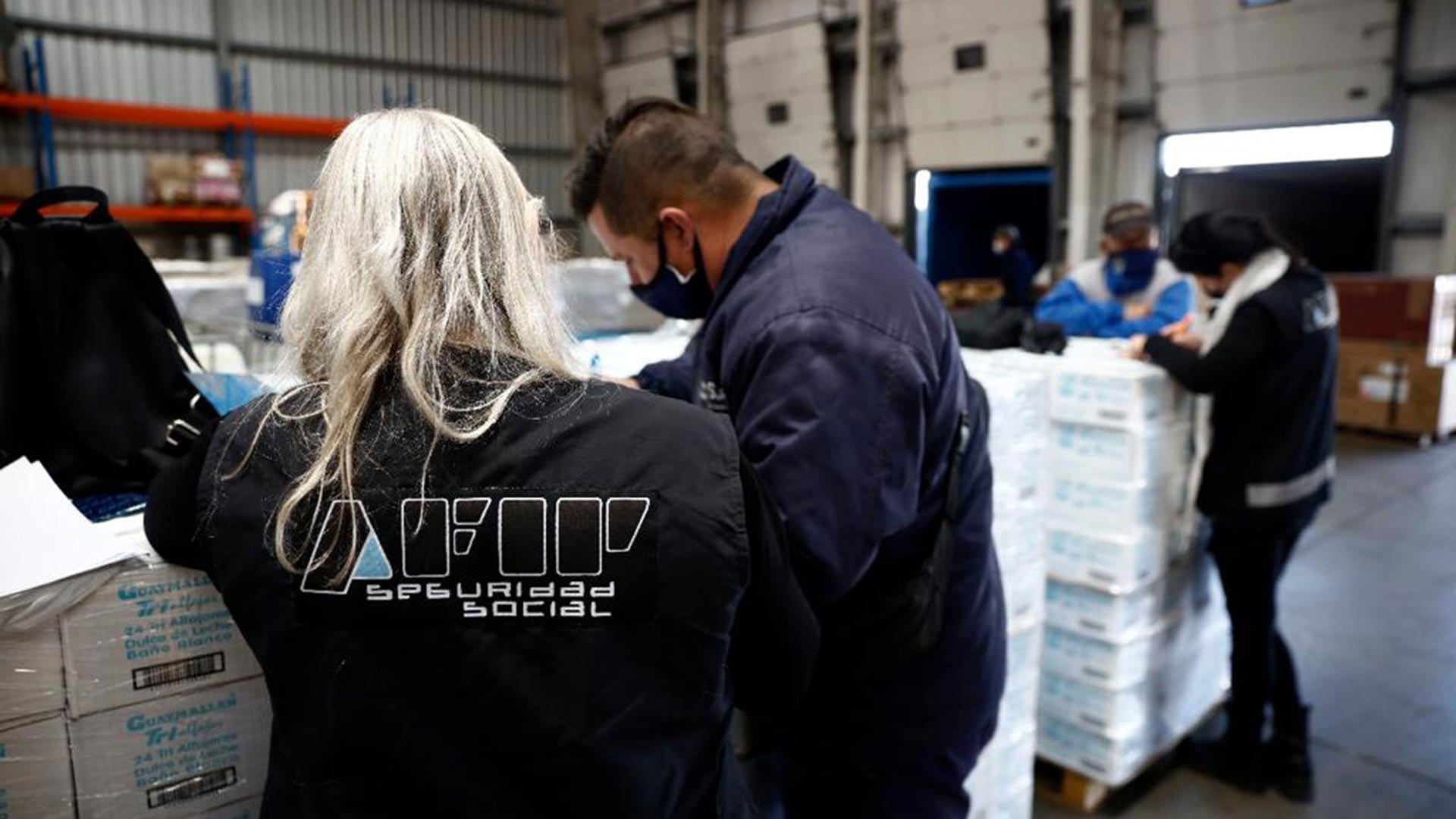 La informalidad retrocede en 6 de 14 sectores del empleo asalariado privado