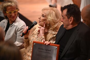 Reconocidos intérpretes y artistas participaron