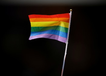 El Código de Conducta permite emblemas vinculados con la orientación sexual y la identidad de género, pero limita el tamaño de las banderas y prohíbe objetos políticos (REUTERS/Brendan McDermid).