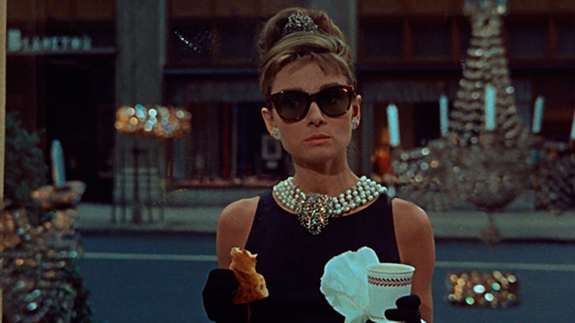 La alianza creativa entre la actriz y el diseñador se distinguió por el respeto mutuo y una confianza fuera de los acuerdos comerciales tradicionales