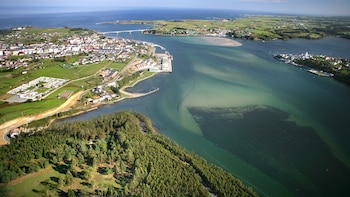La joya del norte de Galicia entre palacetes indianos, acantilados y una de las mejores playas de España