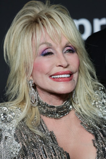 Meses antes de su muerte, Dolly Parton habló del legado que quería dejar y expresó su intención de seguir haciendo obras útiles para otras personas (REUTERS/Shelby Tauber)