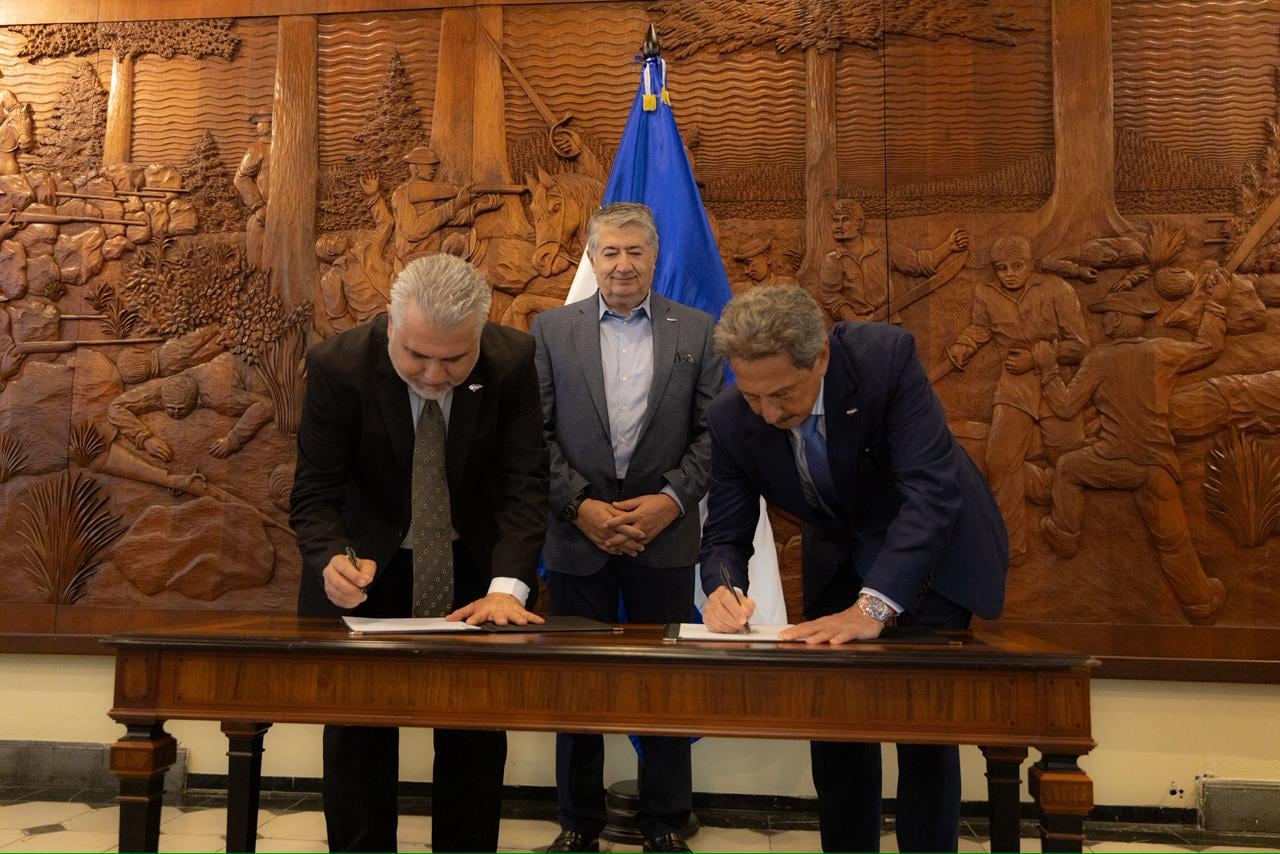 El Gobierno de Honduras espera que las reformas al subsector eléctrico incentiven nuevos capitales y faciliten la ejecución de proyectos de inversión.