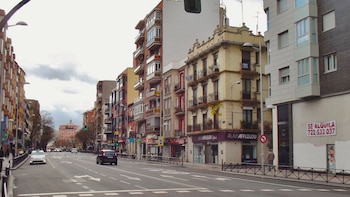 Por qué los barrios que rodean la calle Bravo Murillo (Madrid) tienen tres años de diferencia en la esperanza de vida de sus residentes: “Es una barbaridad”