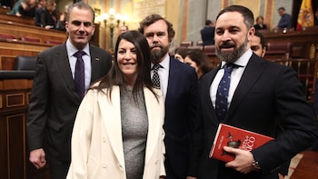 Abascal toma el control de