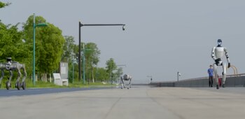 Canal de YouTube, Supercar Blondie