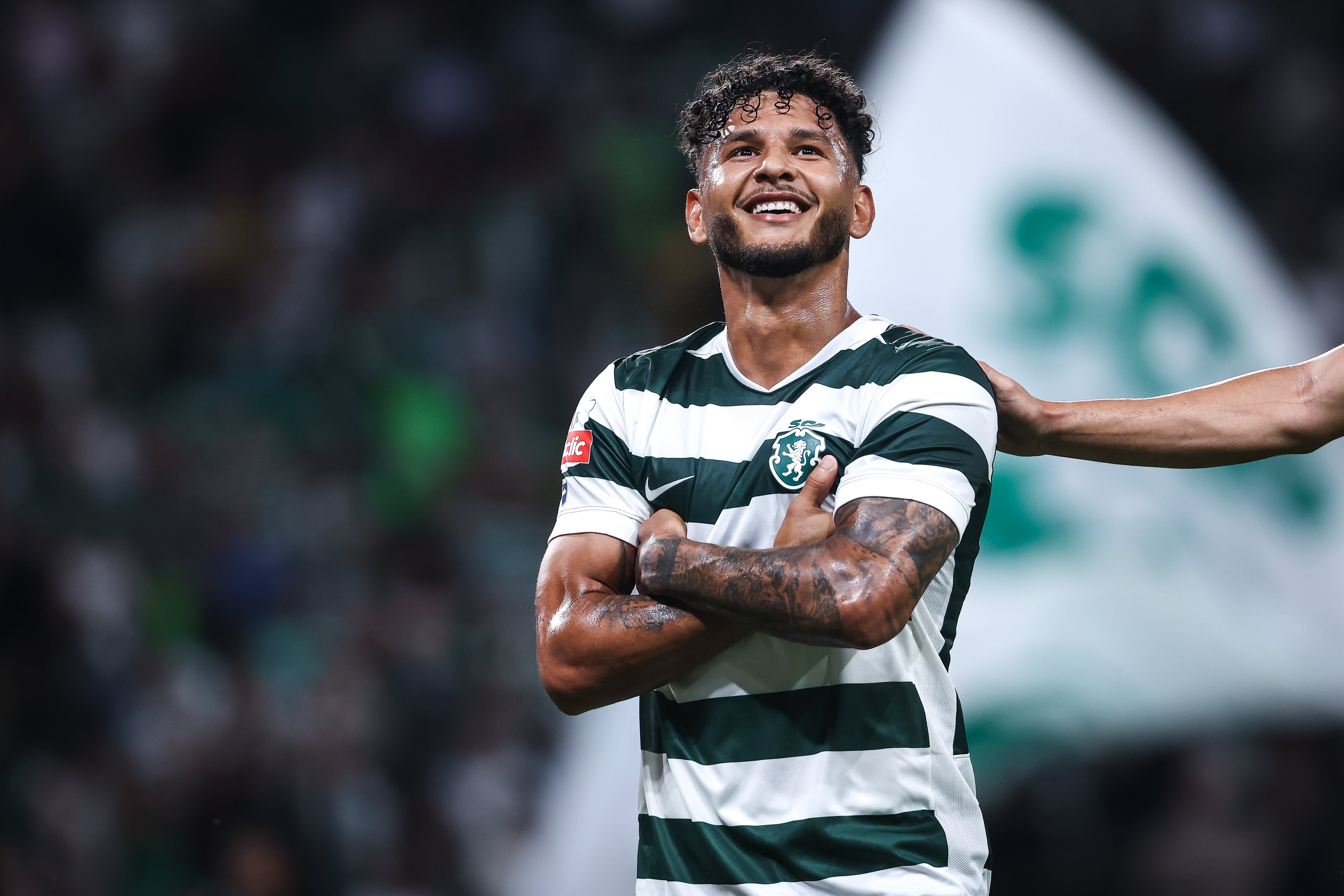 Luis Suárez celebra el 1-0 del Sporting ante el Nacional en el José Alvalade de Lisboa. EFE/EPA/RODRIGO ANTUNES