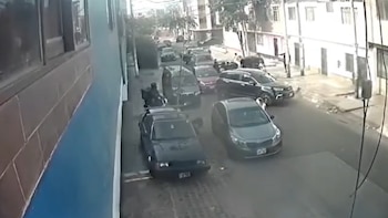 Banda armada utiliza chalecos de