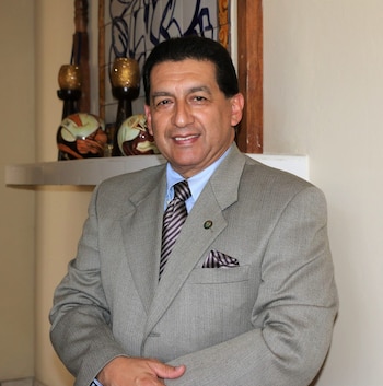 Salvador Gómez Góchez, comisionado presidencial para la atención de los salvadoreños en el exterior. (Foto: Facebook)