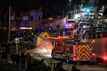 Grave accidente en el norte de Bogotá dejó una persona muerta y varias heridas. (Colprensa - Álvaro Tavera)
