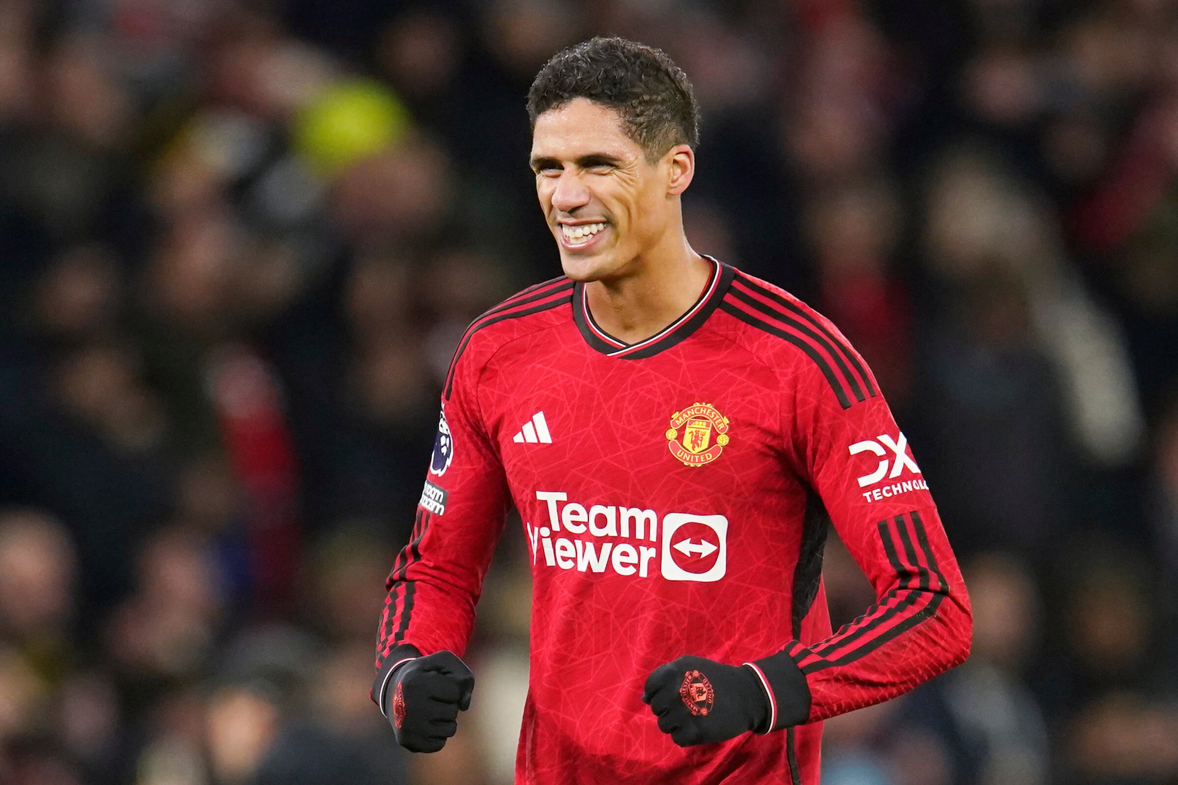 Raphael Varane en una imagen de archivo cuando jugaba en el Manchester United (AP Foto/Dave Thompson)