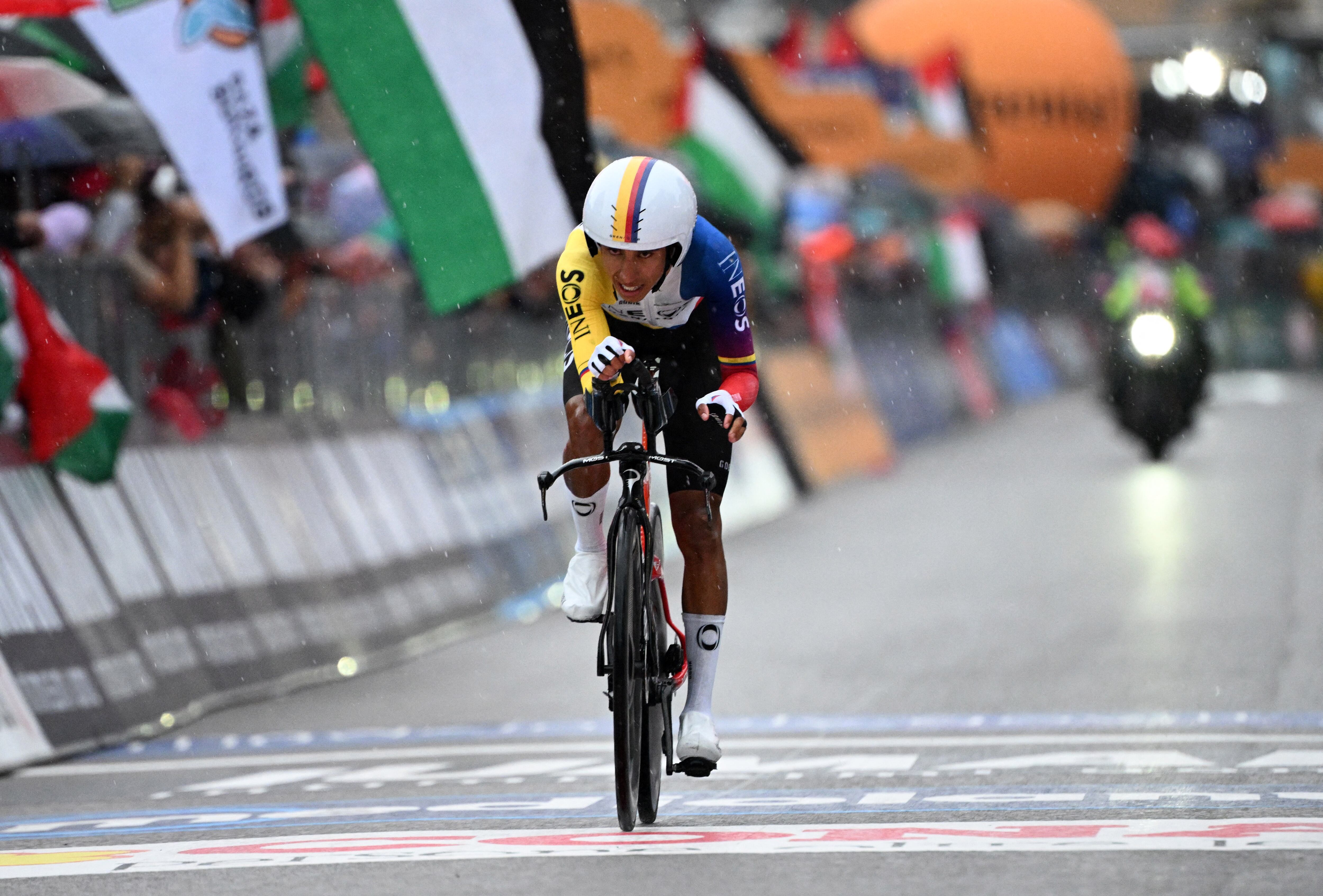 Egan Bernal continúa siendo uno de los más destacados en el Giro de Italia-crédito Jennifer Lorenzini/REUTERS