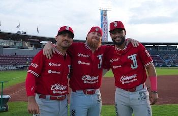 Al tomar ventaja de 3-1 frente a los Algodoneros de Unión Laguna, el equipo fronterizo aseguró su pase a la siguiente ronda debido a su récord en temporada regular. (Toros de Tijuana)