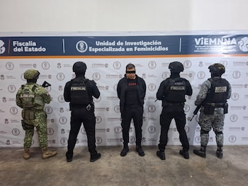 Iván Martín “N” fue aprehendido debido a su posible participación previa, durante y posterior al ataque que privó de la vida a la víctima. (Crédito: Fiscalía de Jalisco)