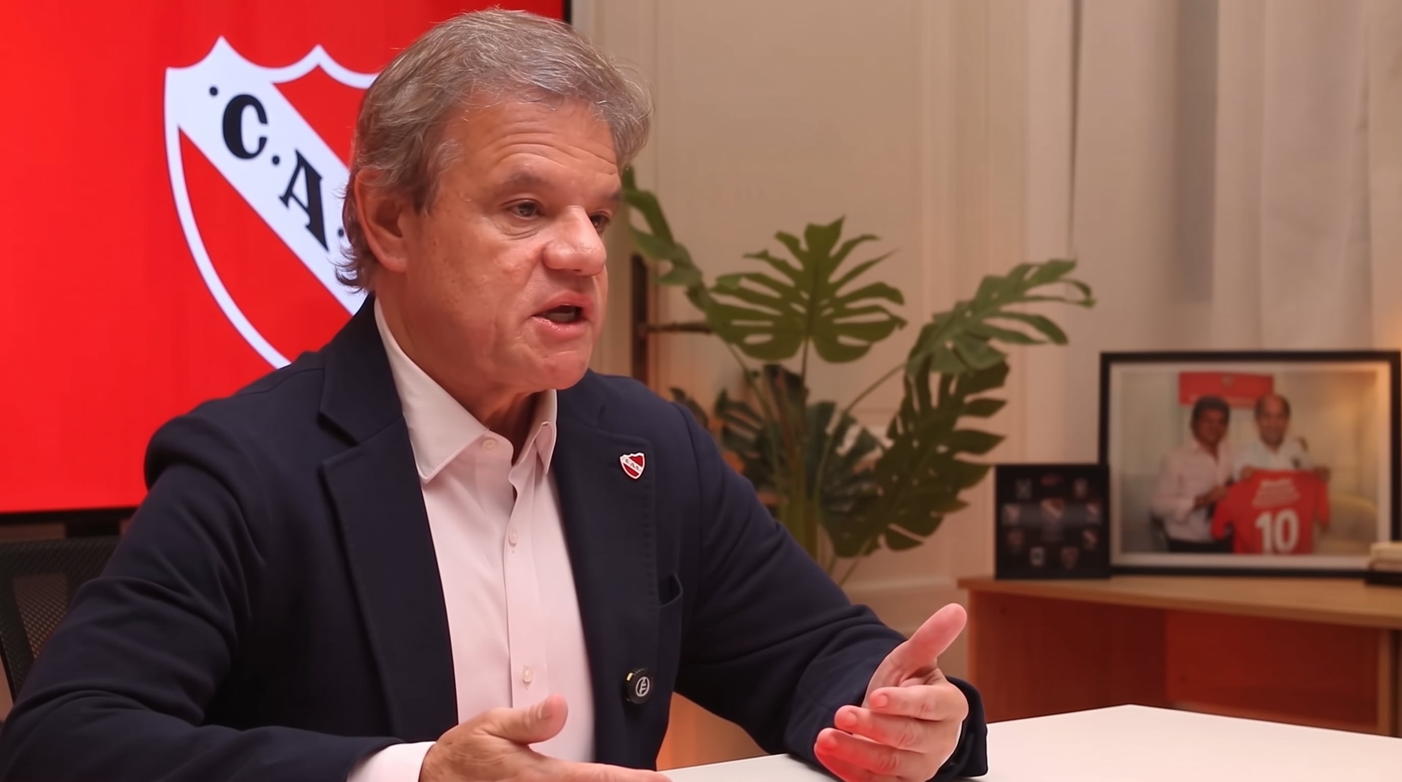 Enrique Sacco representará a la agrupación Movimiento Independiente Auténtico (Captura de video)